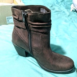 Brown fabric B.O.C. boots - New